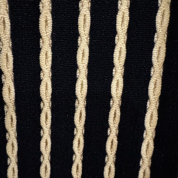 Vintage Textured Women’s Single Breasted Butterfly Notch Collar Jacket - Picture 7 of 14